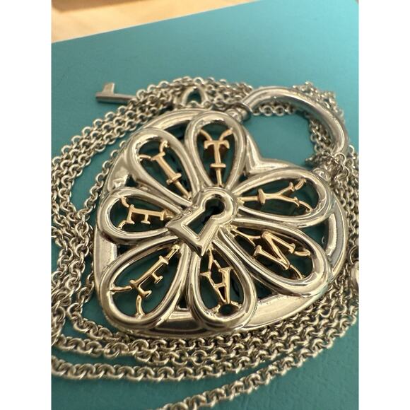 Tiffany Co Silver & 18k Gold Filigree Heart Lock Pendant Necklace W Key 24” 17g - Picture 4 of 16